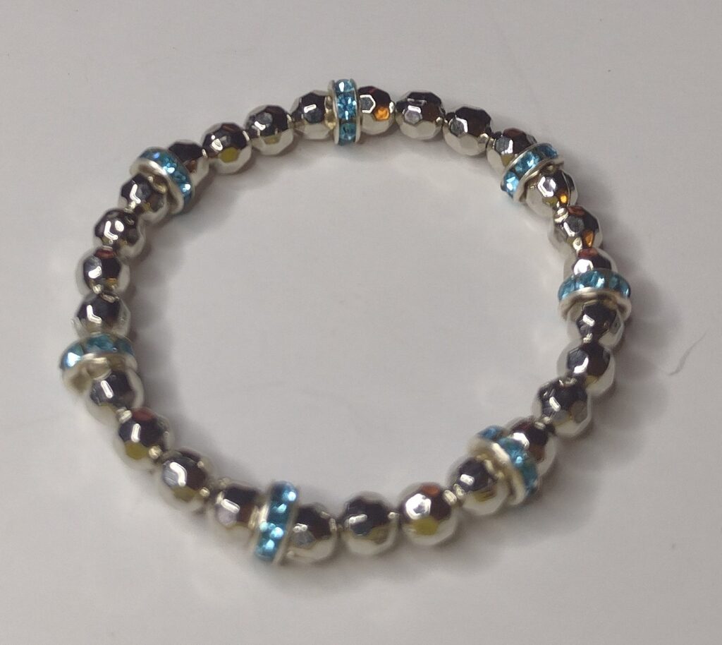 stretch Craft bead bracelet