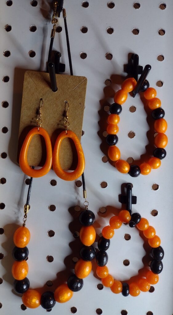 Orange & black 4-piece set